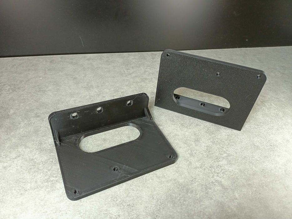 Uszy montażowe rackmount 19" do miksera Soundcraft UI24R UI16R -60mm