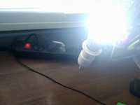 Лампочка  з АКБ в звичайний цоколь Е27. , потужність  7W, 6500К