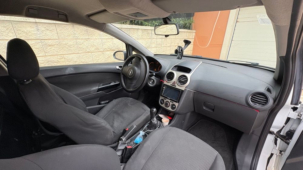 Opel corsa comercial