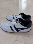 Buty sportowe, rozm. 35, nowe