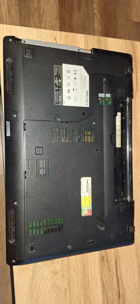 laptop msi  16g5