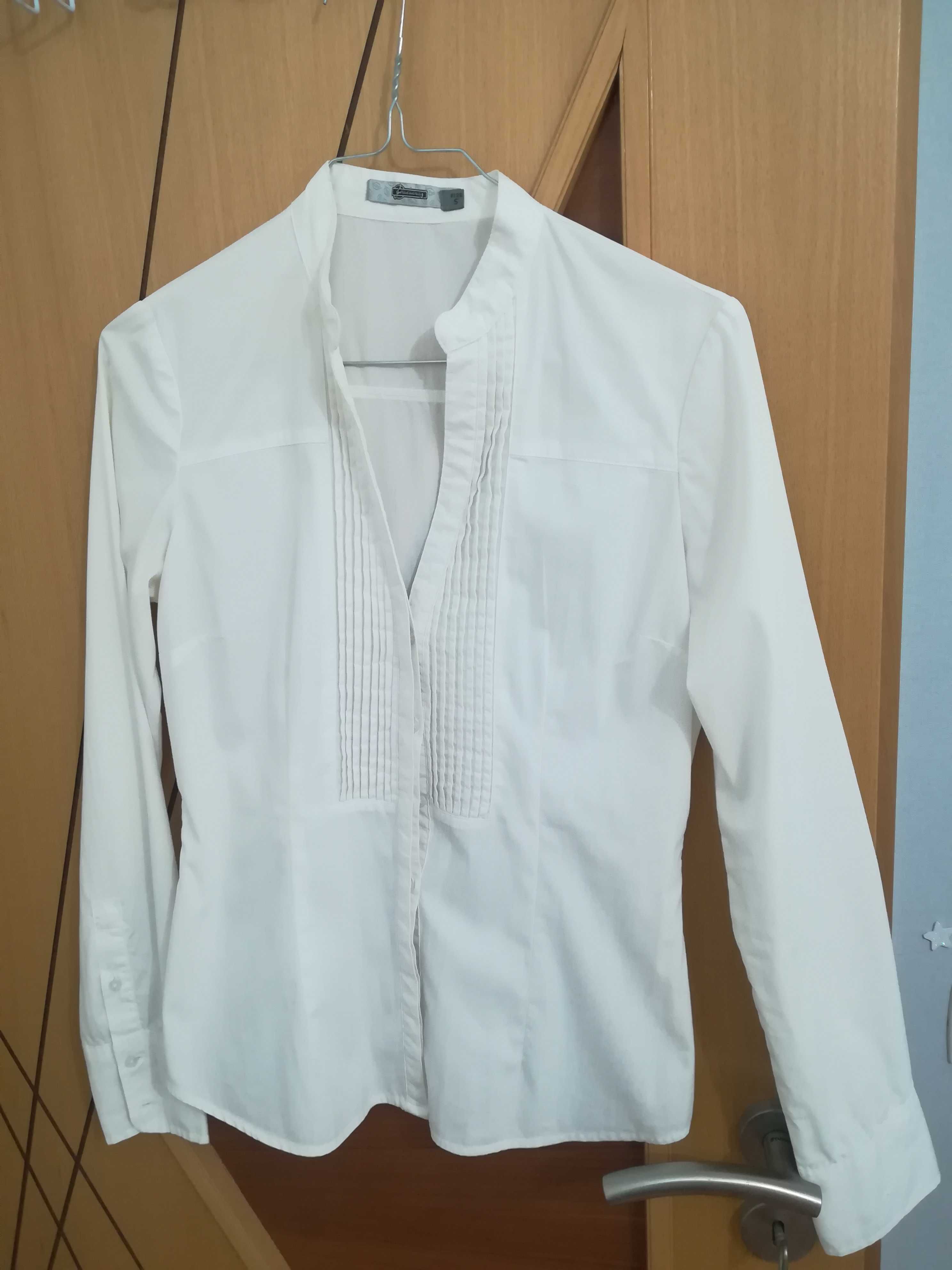 Camisa branca Stradivarius