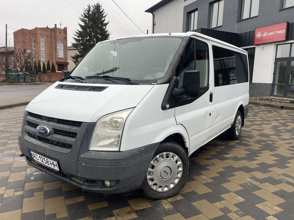 Ford Transit пасажирський 2.2 дизель