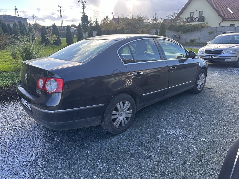 Vw passat 2010 rok produkcii uszkodzony silnik