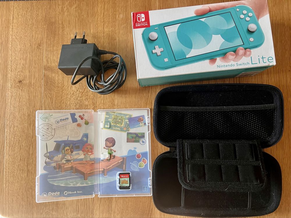 Nintendo  Switch Lite
