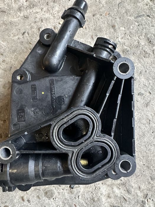 Масляний радіатор bmw f48 2.0 бензин