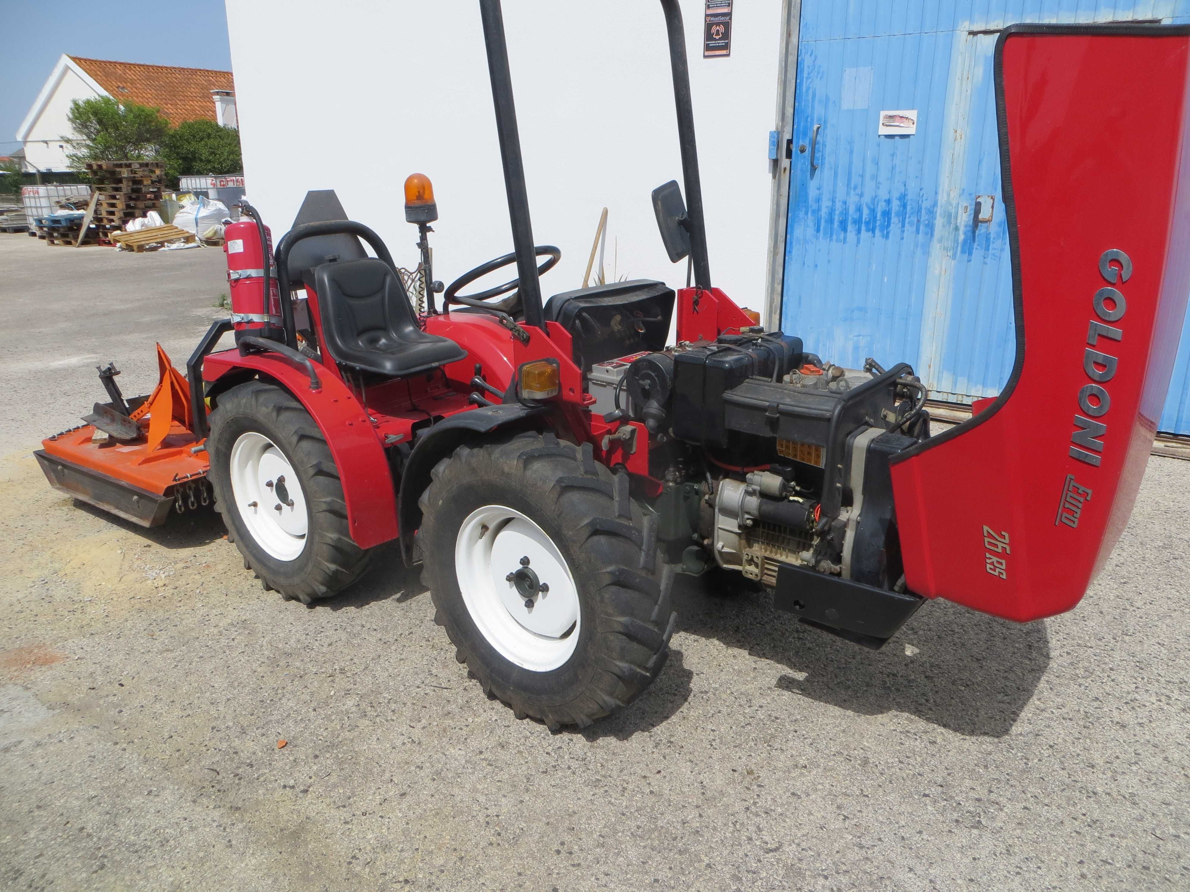 TRACTOR GOLDONI 25 CV MATRICULADO RODAS IGUAIS C/ CORTA MATO