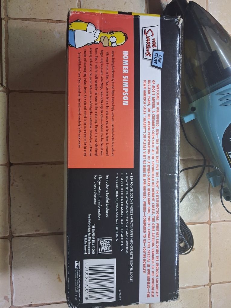 Odkurzacz ręczny firmy Simpsons