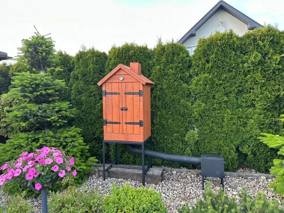 Wędzarnia drewniana olchowa sosnowa dębowa na wymiar