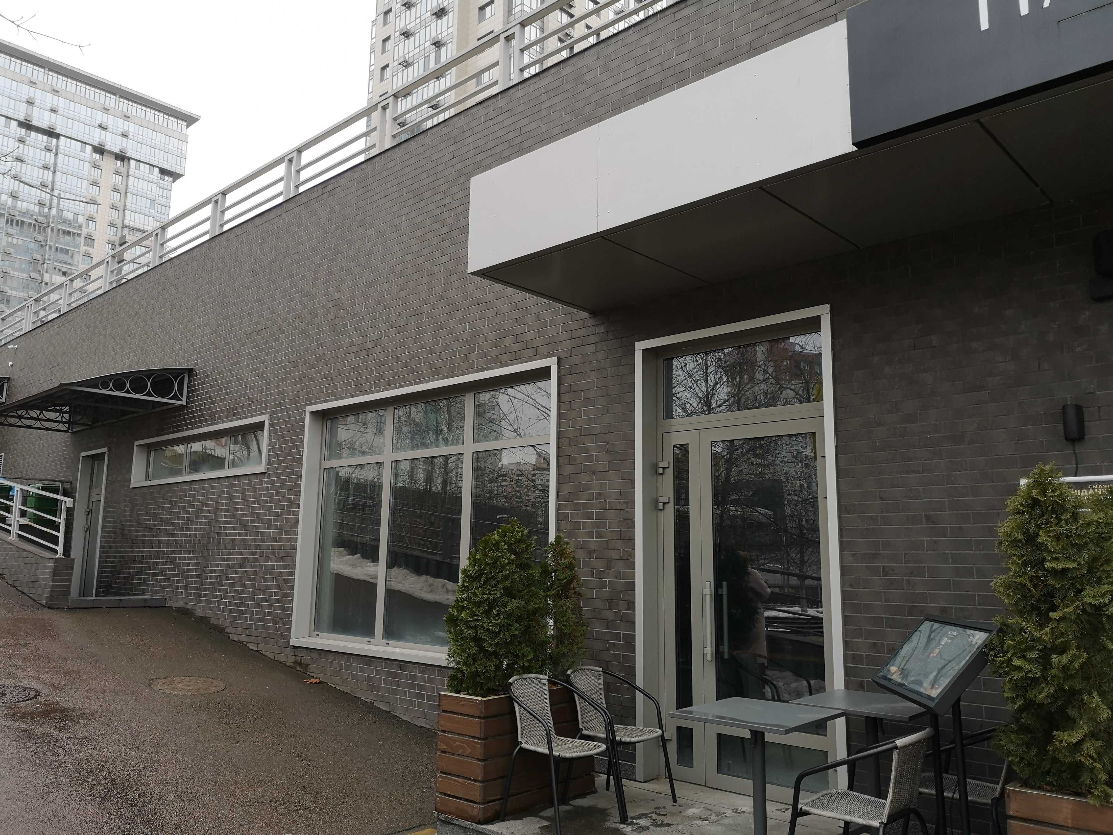 Оренда комерц. приміщення, набережна ЖК RiverStone, 1 пов., 212 м2