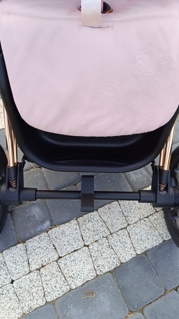 Cybex Priam simply flowers pink 2w1
