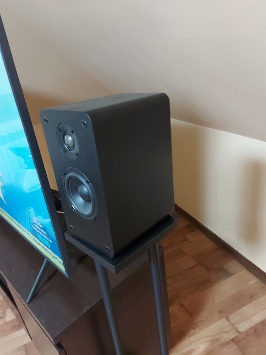Fenda R30BT + stojaki