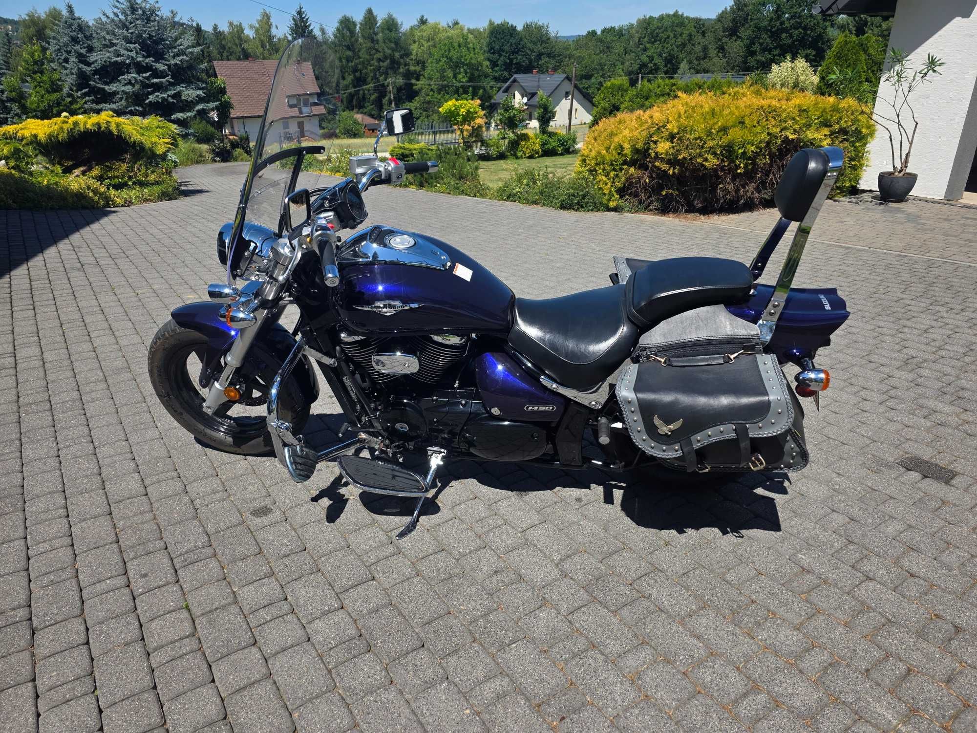 Suzuki Boulevard  800 M50