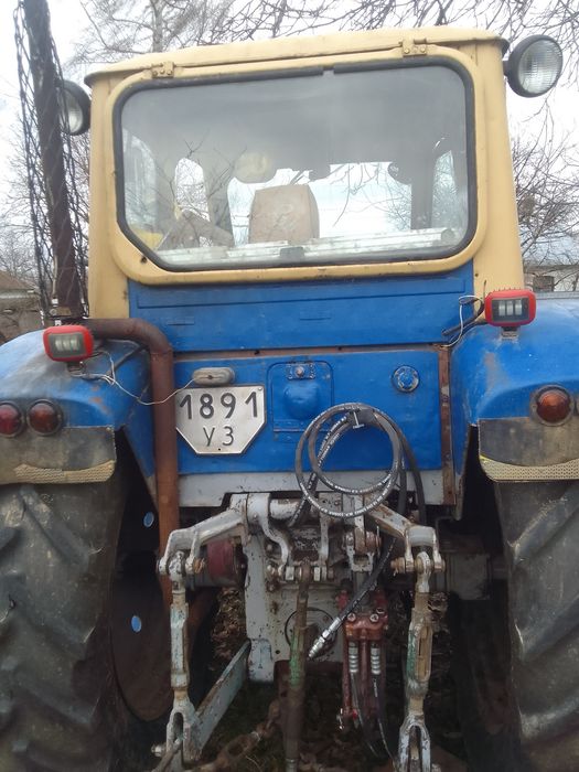 Продам трактор ЮМЗ 6