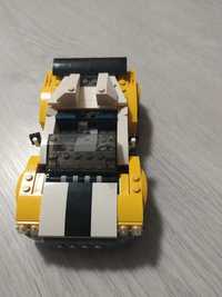 Sportowy samochód LEGO