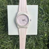 Годинник , Guess