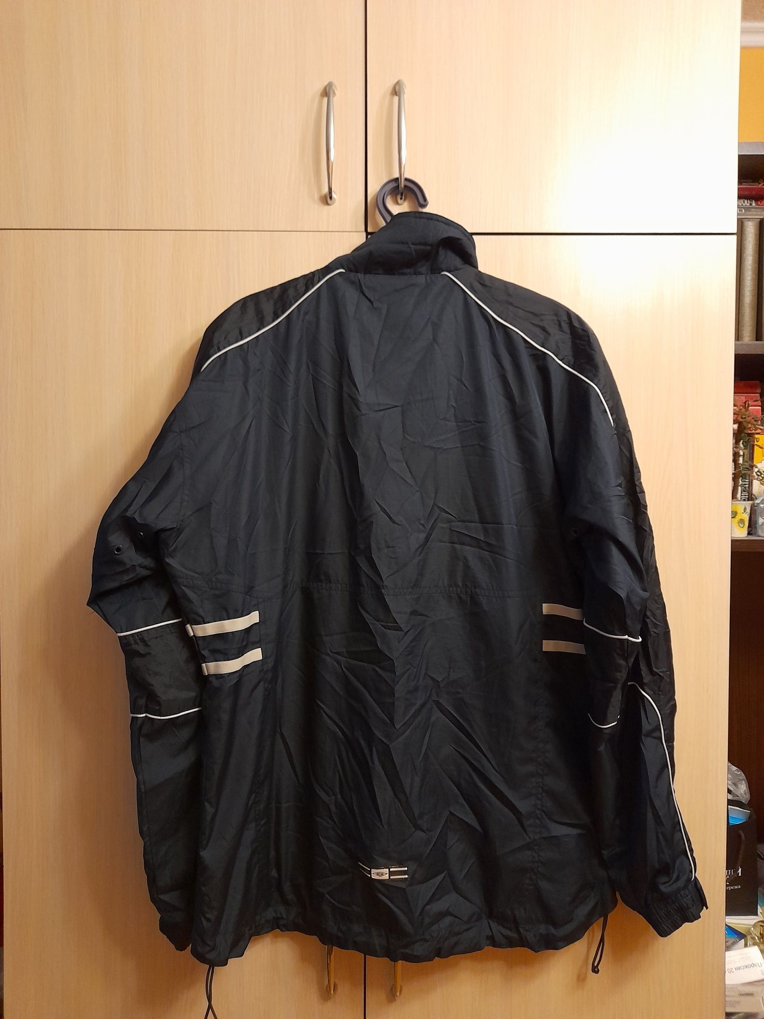 Спортивная  куртка, ветровка, размер L,на 180-186 рост