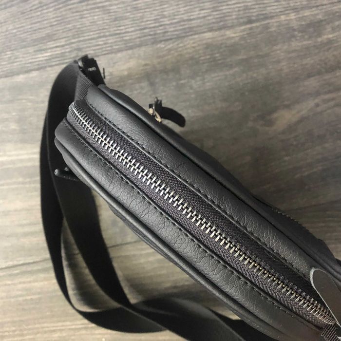 Сумка бананка Staff НОВА