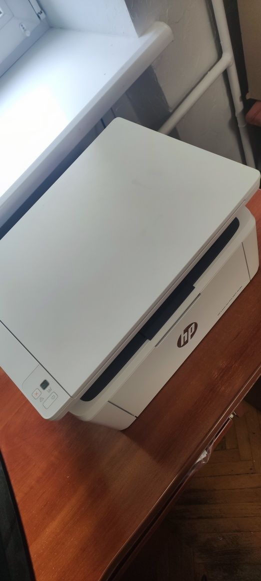 Принтер сканер HP m28a