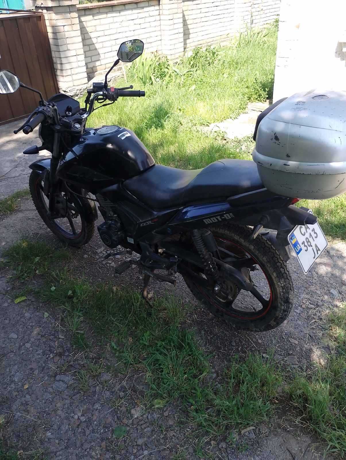 Мотоцикл LIFAN 150-2E 2020 г.в. Страховка до апреля 2026 года.