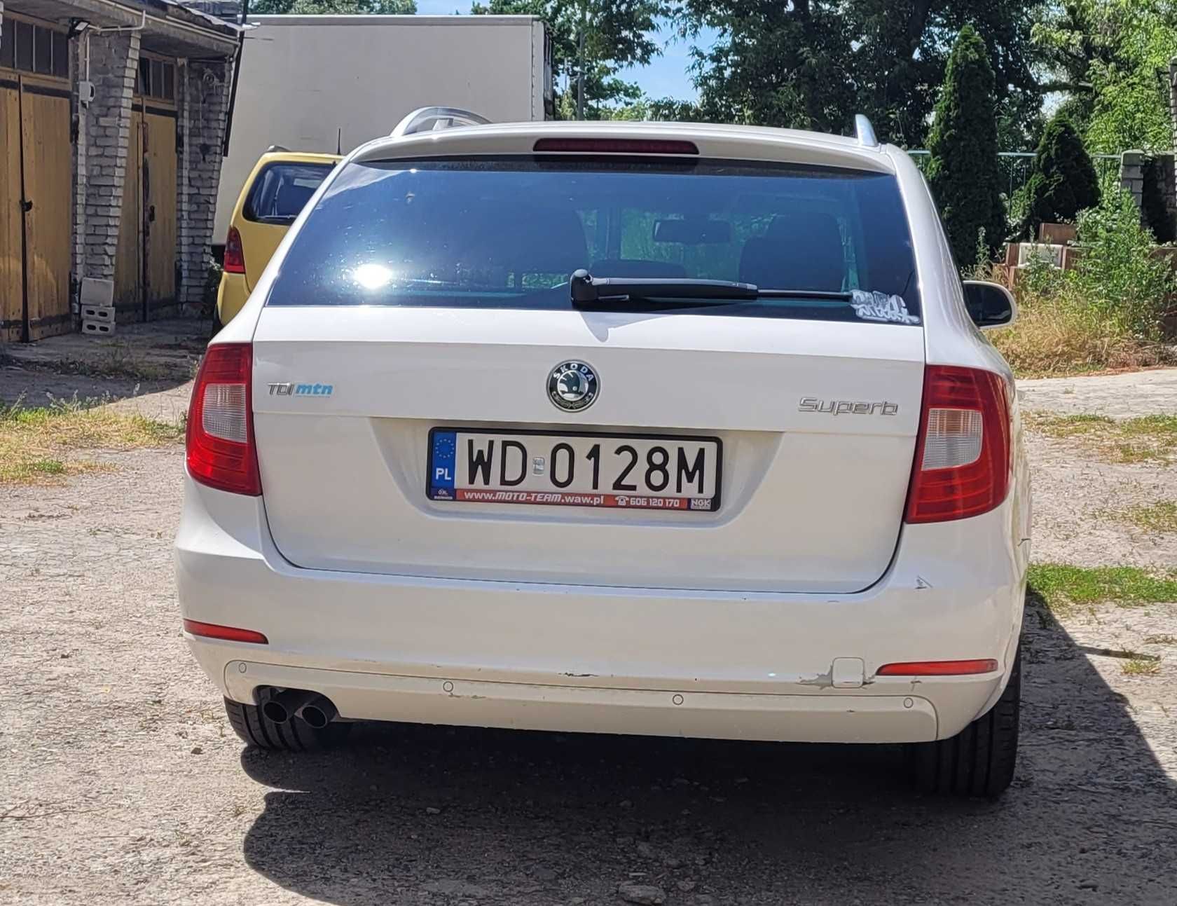 Skoda Superb 2011 Elegance 1.6 tdi