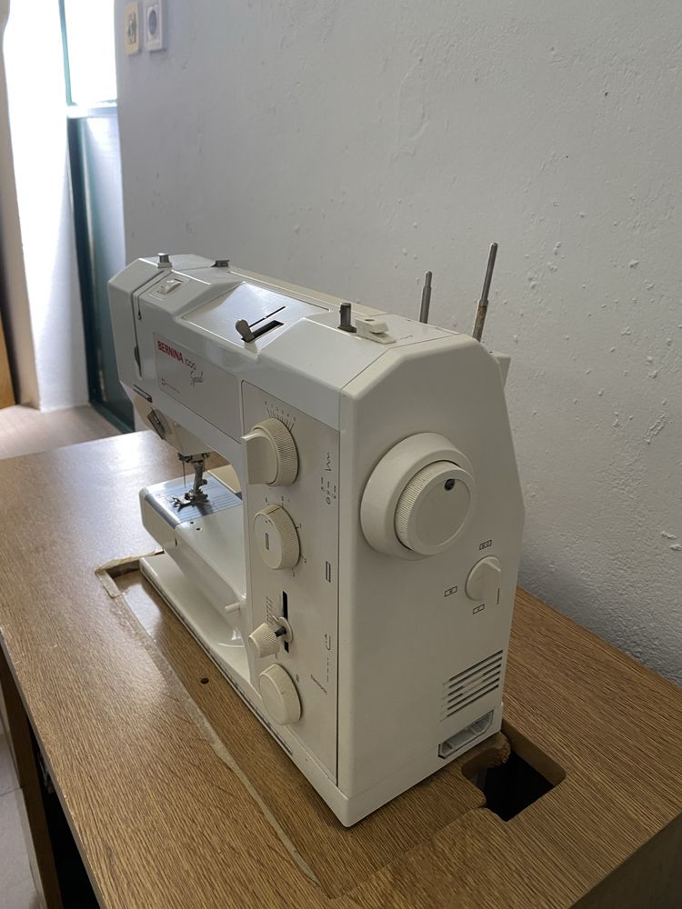 Maquina de costura