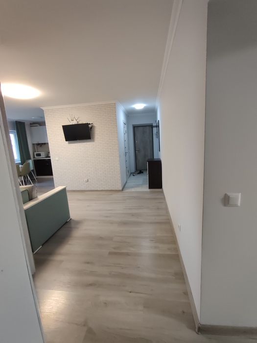 Оренда подобово 3 х кімн квартири з кондиціонером в центрі міста Ужгор