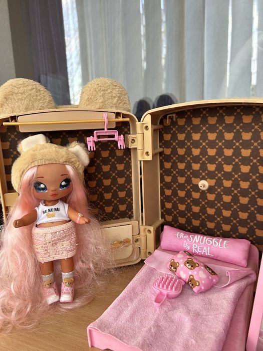 Na! Na! Na! Surprise 3-in-1 Backpack Bedroom.