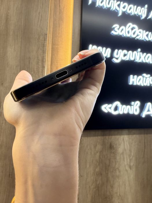 Used IPHONE 16Pro Max 512 Black Titanium Neverlock Костюшка,5