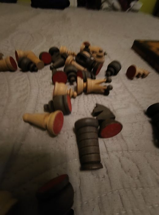 Szachy, ręcznie robione. Atrakcyjna cena.