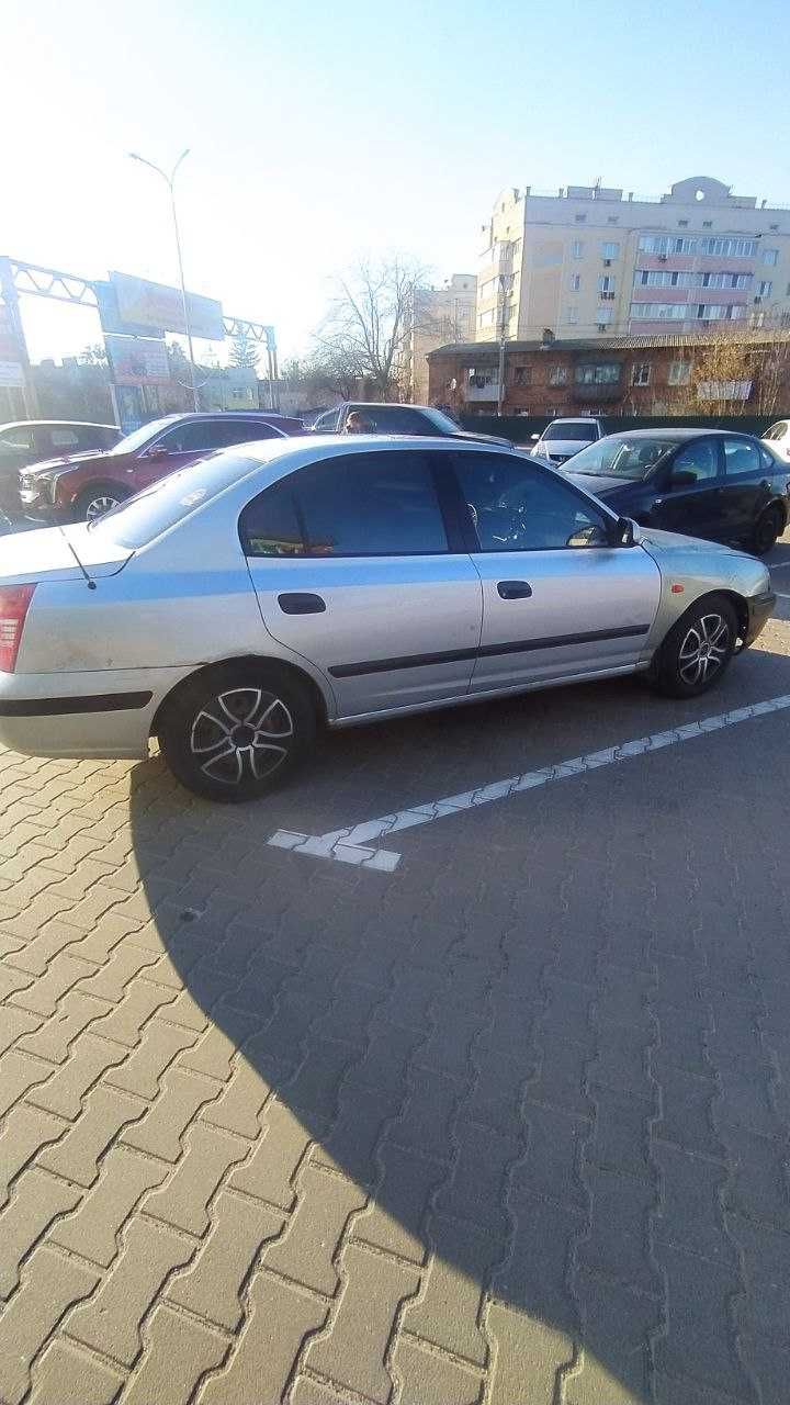 Hyundai Elantra 2004