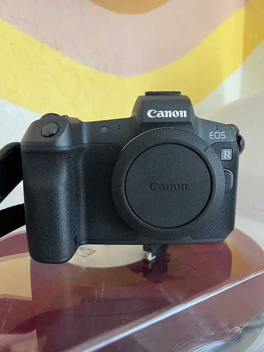 Canon EOS R (corpo)