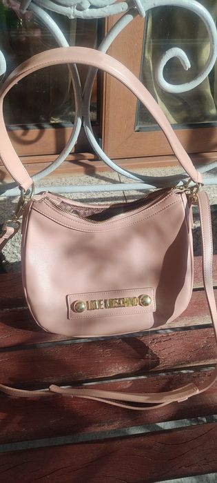 Mala de ombro love Moschino