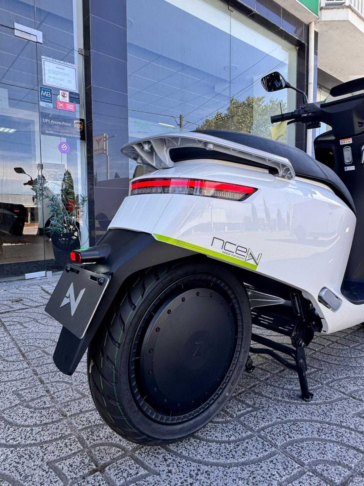Scooter Elétrica Nmoto NCE S