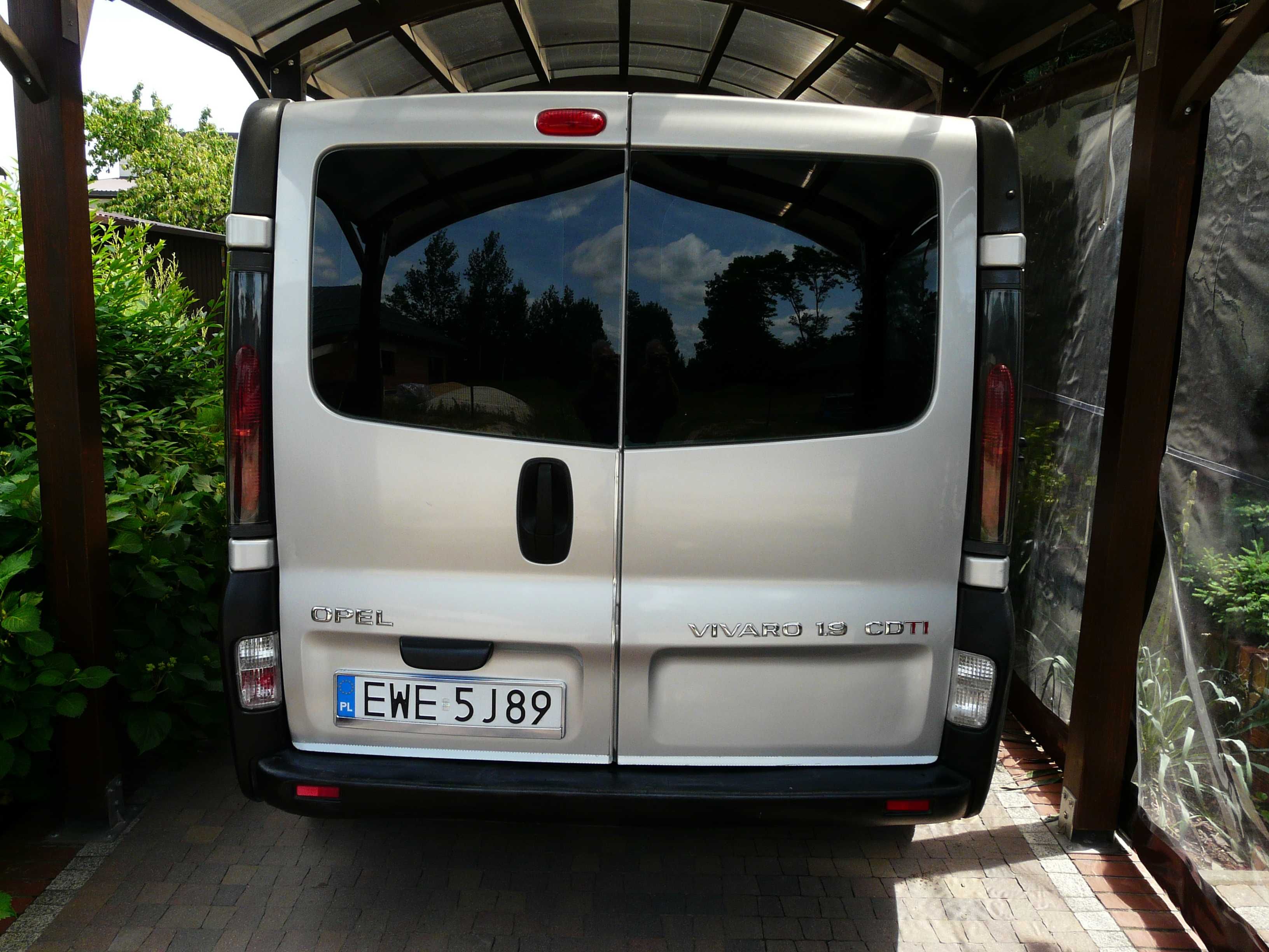 Samochód osobowy Bus Opel Vivaro 1,9 CDTi ,100, 9 osobowy, skrzynia 6
