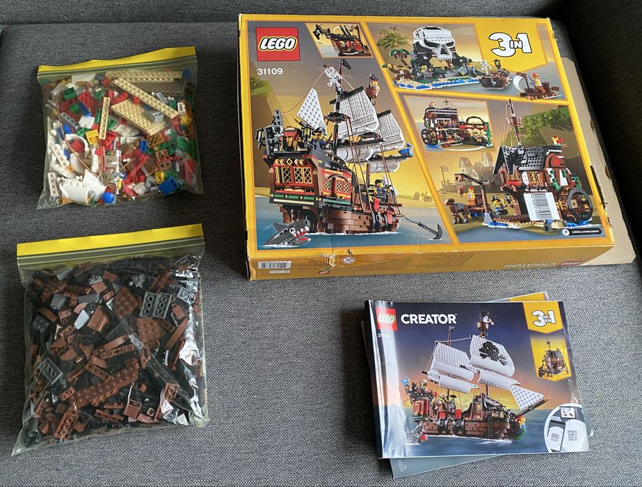 LEGO Creator 31109 3w1 - Statek piracki
