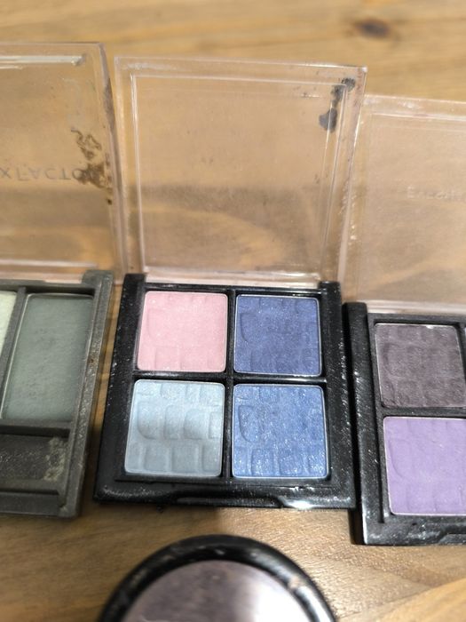 Cienie do powiek za darmo