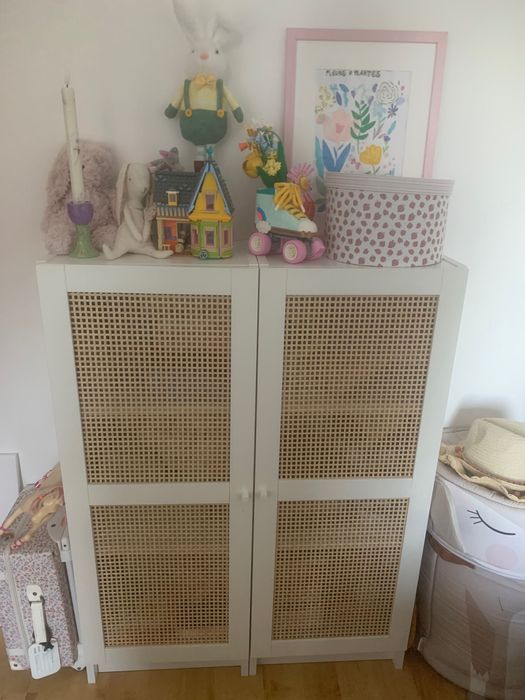 2 Szafki Ikea Billy z plecionką (2 za 150, nowa jedna kosztuje 250)