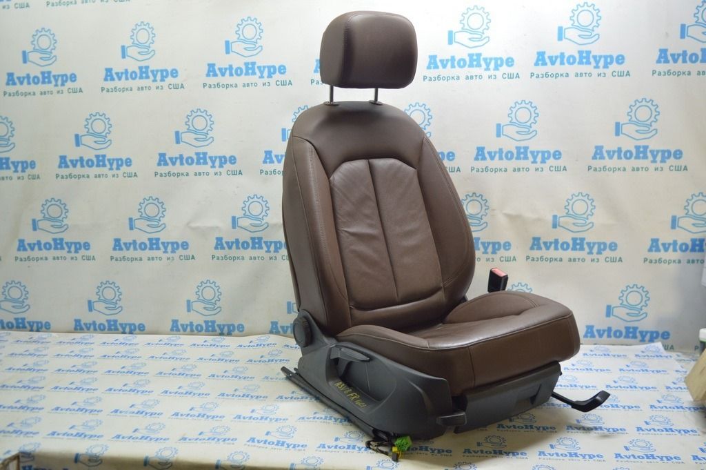 Комплект сидений рыжая кожа с Airbag Audi A3 8V 15-20 4d, 5d (01) 8V0-