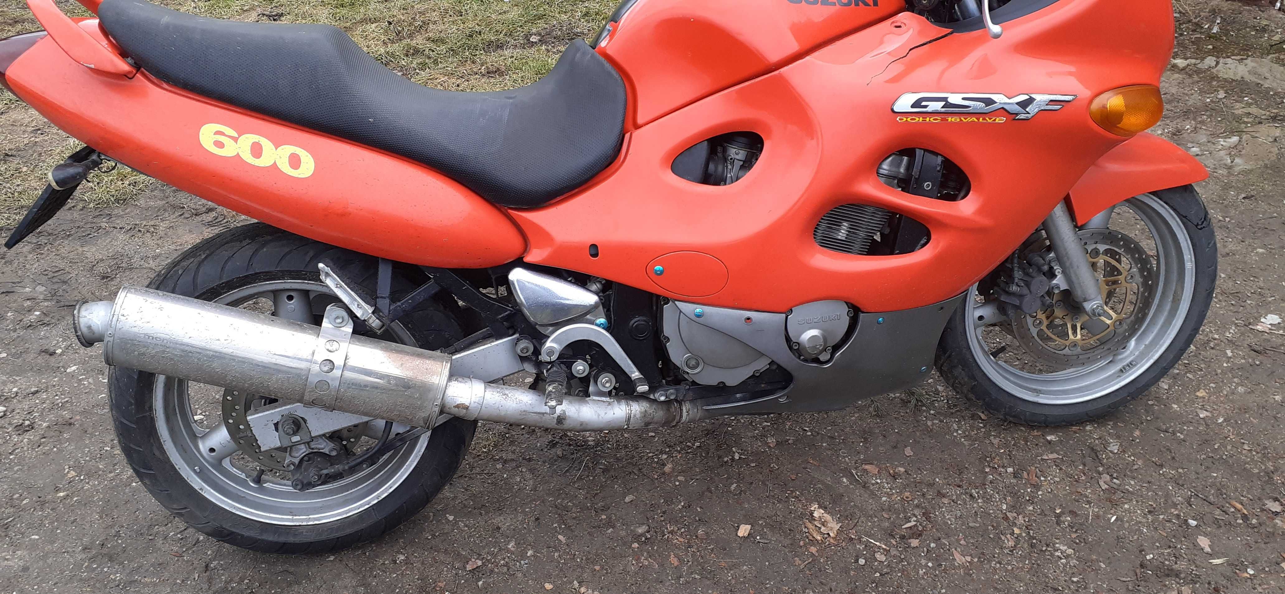 części suzuki gsx 600 750 f gsxf stelaż kufry