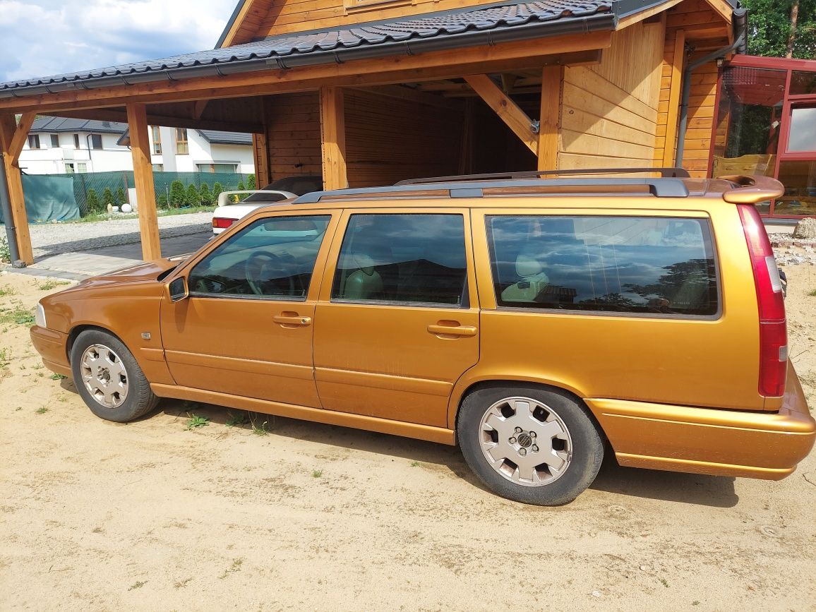 Volvo v70r awd 2000