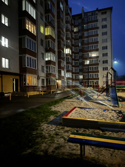 Оренда 2-кімнатної квартири по вулиці Величковського ( Рясне 2)