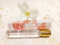 Celebre Avon perfumy, mini zapach, perfumetka do torebki