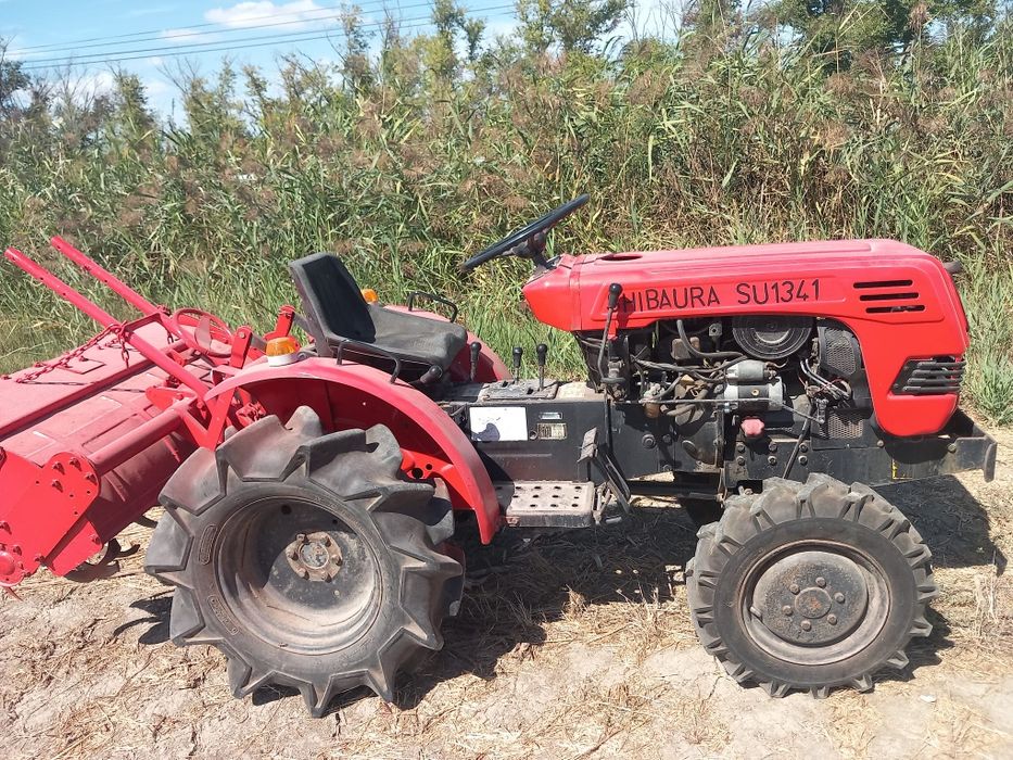 Mini trator chibaura 1341