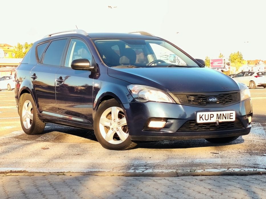 Kia Cee'd 1.6D // 2012 // Super Stan // Klima // Hak // Zamiana //

Sa
