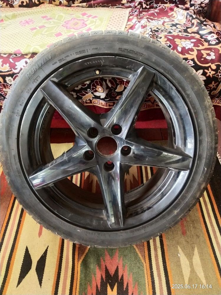 Диски з шинами в зборі  р17 5/110 болтовка