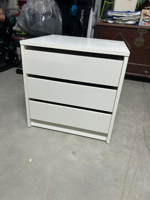 Móvel Leroy Merlin c/ 3 gavetas