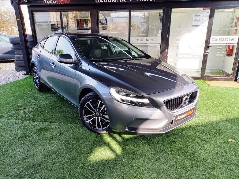 Volvo V40 2.0 D2 Momentum Geartronic