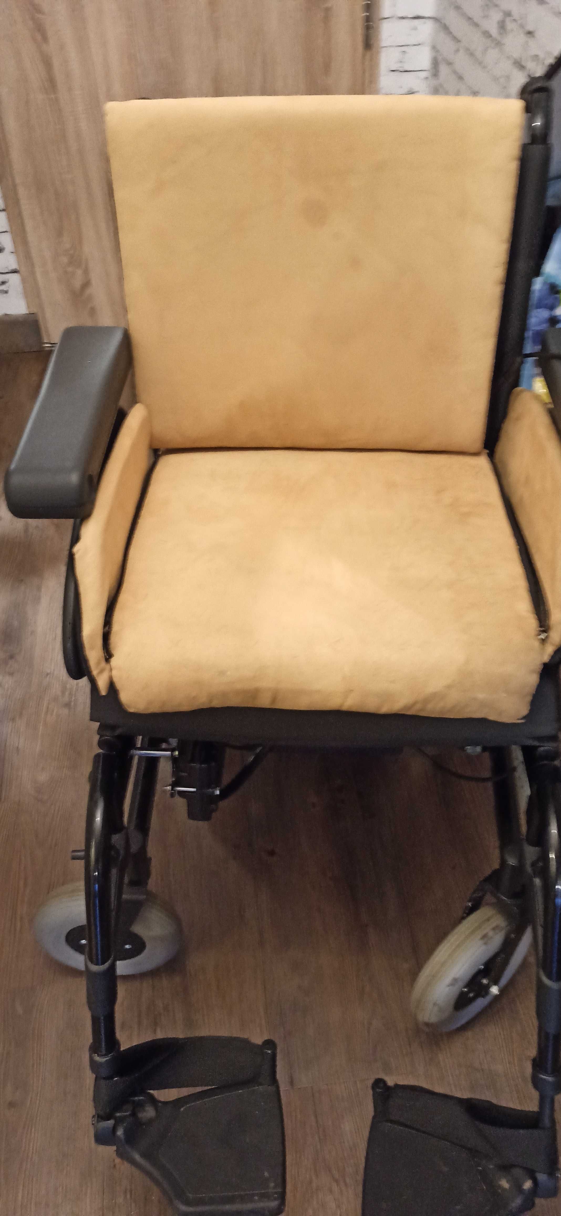 Wózek inwalidzki mata grzewcza