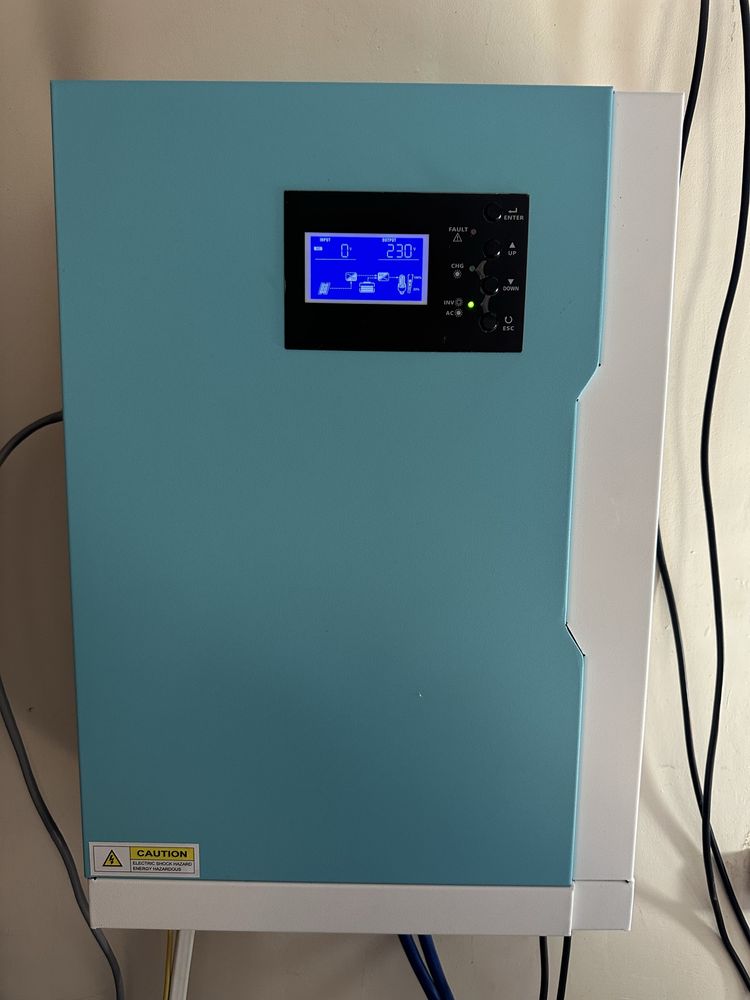Гібридний сонячний інвертор 5500 Вт, PowMr VM PLUS-5.5KW